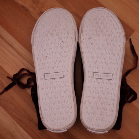 Tretorn | Velvet High Tops Size 6.5 - Picture 7 of 7